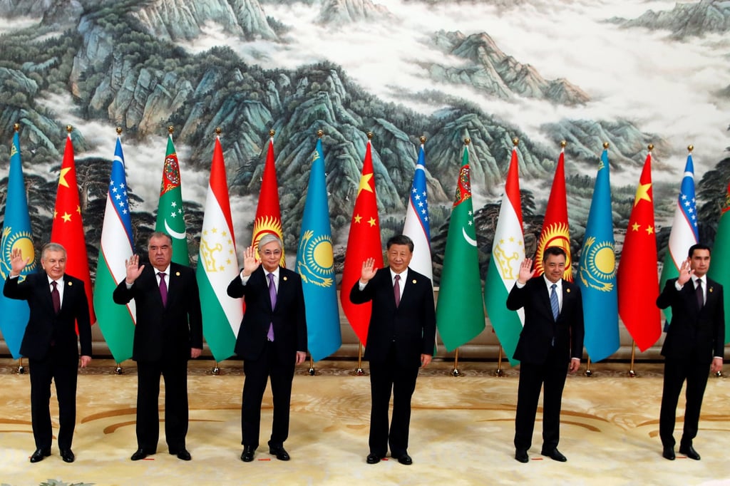 Chinese President Xi Jinping, Kazakhstan’s President Kassym-Jomart Tokayev, Kyrgyzstan’s President Sadyr Japarov, Tajikistan’s President Emomali Rahmon, Turkmenistan’s President Serdar Berdymukhamedov and Uzbekistan’s President Shavkat Mirziyoyev at the China-Central Asia Summit in Xian, China. Photo: Reuters