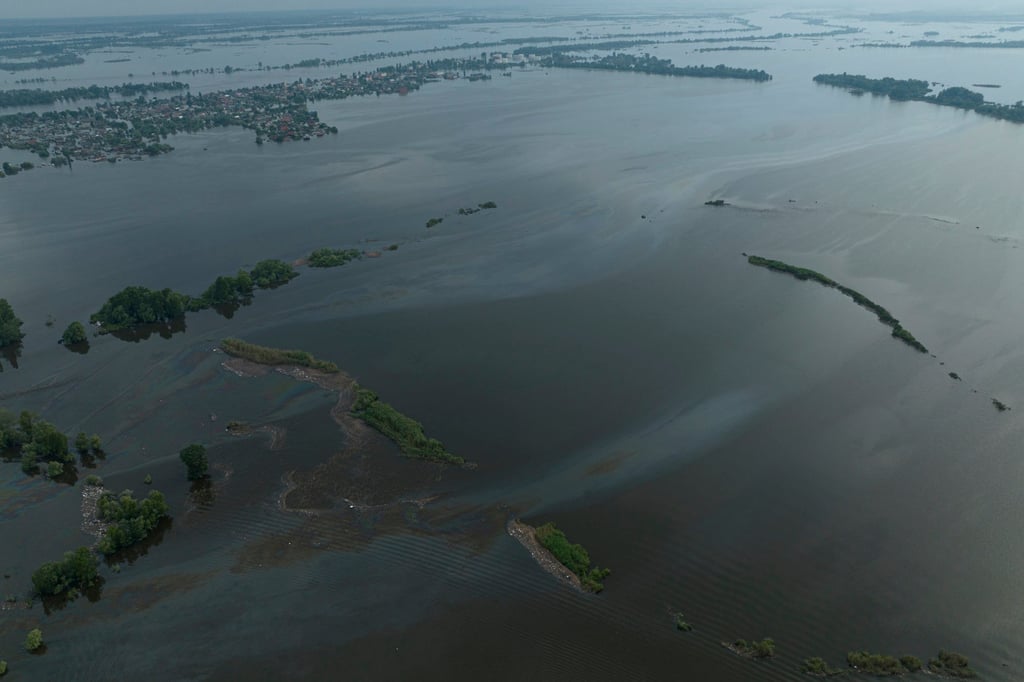 Oil pollution is seen in the Dnipro river in Ukraine. The destruction of the Nova Kakhovka Dam is swiftly evolving into long-term environmental catastrophe. Photo: AP