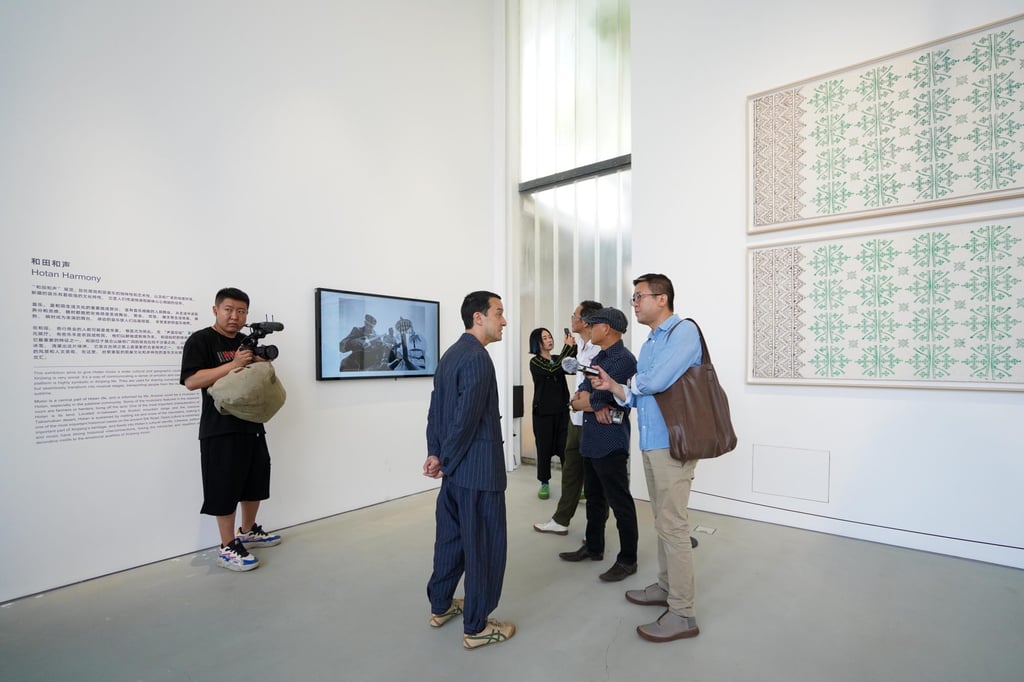 Sound Art Museum co-founder Colin Siyuan Chinnery (second left) at the opening of the new Beijing institution. Photo: Sound Art Museum