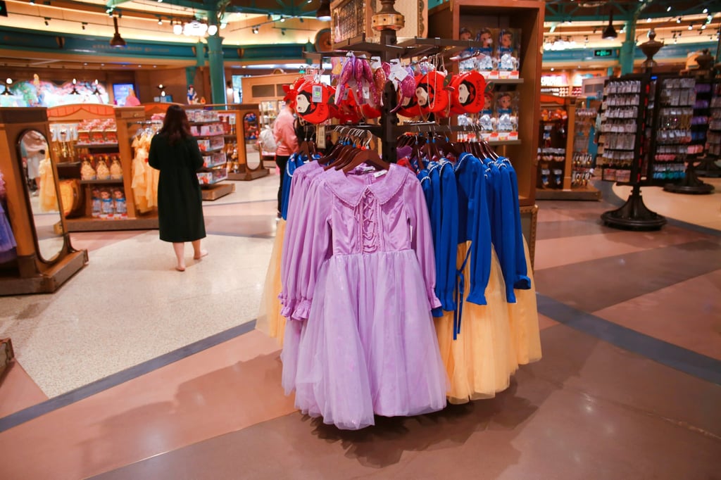 Shanghai Disneyland said hanfu-style dresses were encouraged. Photo: Getty Images Shanghai Disneyland said hanfu-style dresses were encouraged. Photo: Getty Images