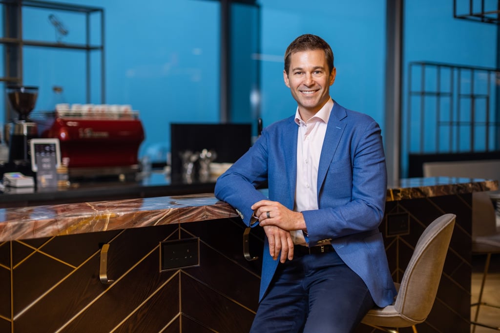 Alex Barnes, JLL’s managing director for Hong Kong and Macau, says that office spaces from before 2020 are increasingly redundant against employees’ current needs. Alex Barnes, JLL’s managing director for Hong Kong and Macau, says that office spaces from before 2020 are increasingly redundant against employees’ current needs.