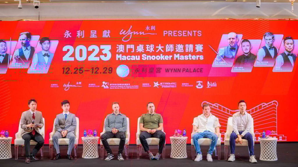 (From second left) Si Jiahui, Judd Trump, Ronnie O’Sullivan, Jack Lisowski, Marco Fu. Photo: Macau Snooker Masters