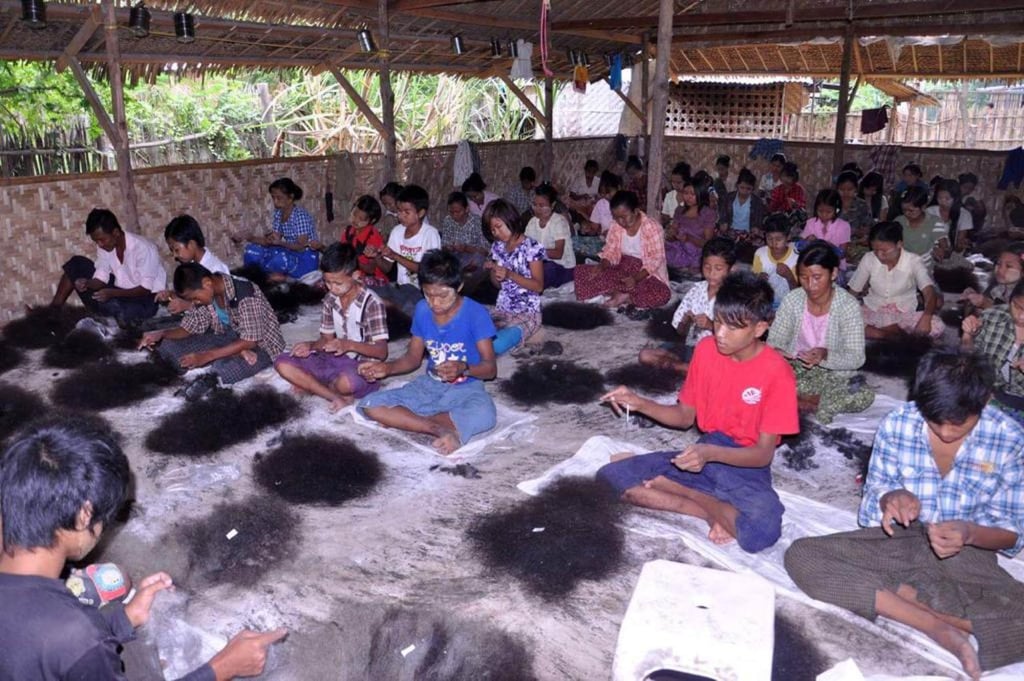 Human hair industry top