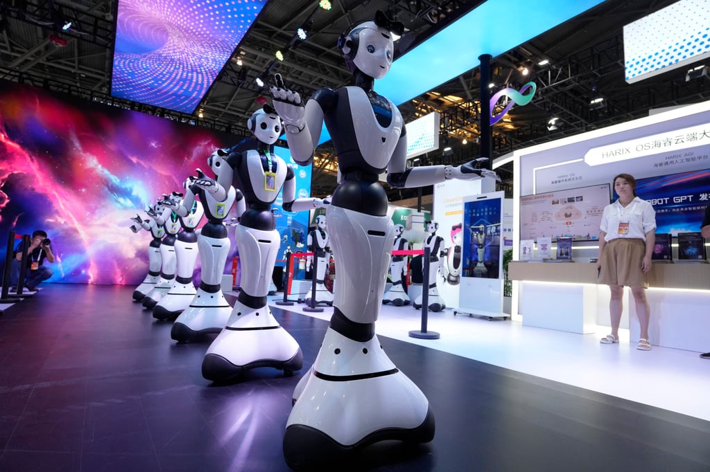 Robots from Chinese manufacturer Dataa Robotics are displayed at the opening of the three-day 2023 World Artificial Intelligence Conference in Shanghai on July 6, 2023. Photo: AP Robots from Chinese manufacturer Dataa Robotics are displayed at the opening of the three-day 2023 World Artificial Intelligence Conference in Shanghai on July 6, 2023. Photo: AP