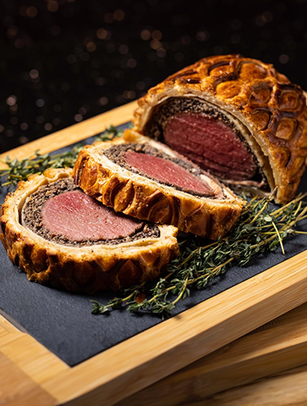 From the daily homemade dim-sums to the must-have beef wellington, Vida Rica Restaurant highlights menu for palate from the East and West. Photo: Mandarin Oriental, Macau