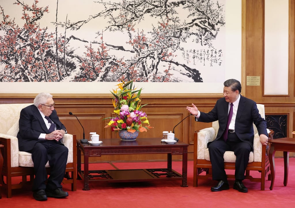 Chinese President Xi Jinping and Henry Kissinger, former US secretary of state, at the Diaoyutai State Guesthouse in Beijing, China, recently. Photo China Daily via Reuters Chinese President Xi Jinping and Henry Kissinger, former US secretary of state, at the Diaoyutai State Guesthouse in Beijing, China, recently. Photo China Daily via Reuters