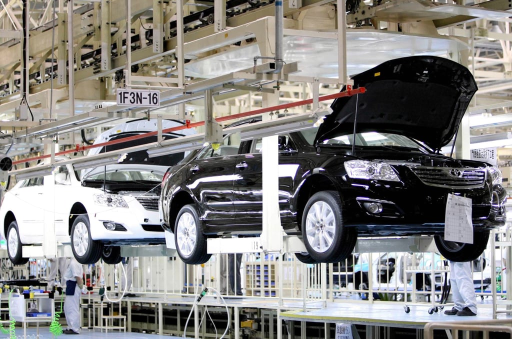A file photo from May 2006 shows Toyota Camry cars on the assembly line in at its production base in Nansha, Guangdong.Photo: Xinhua