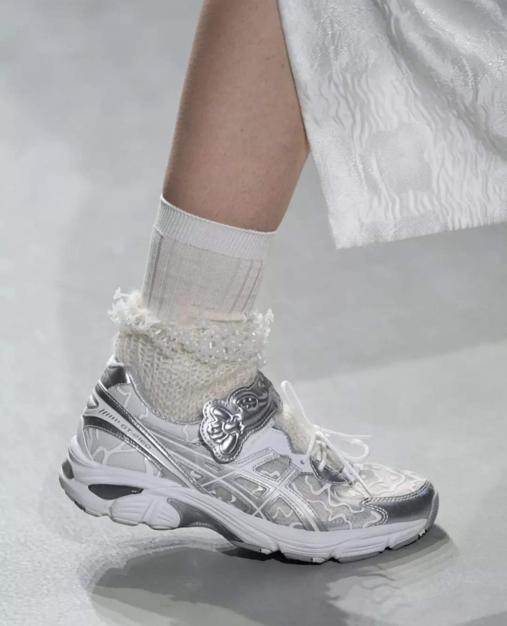 Nike balenciaga collab on sale