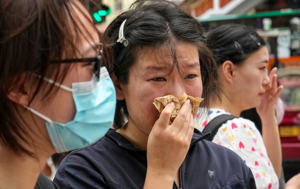 Emotional fans at Coco Lee’s funeral service on Tuesday. Photo: Elson Li
