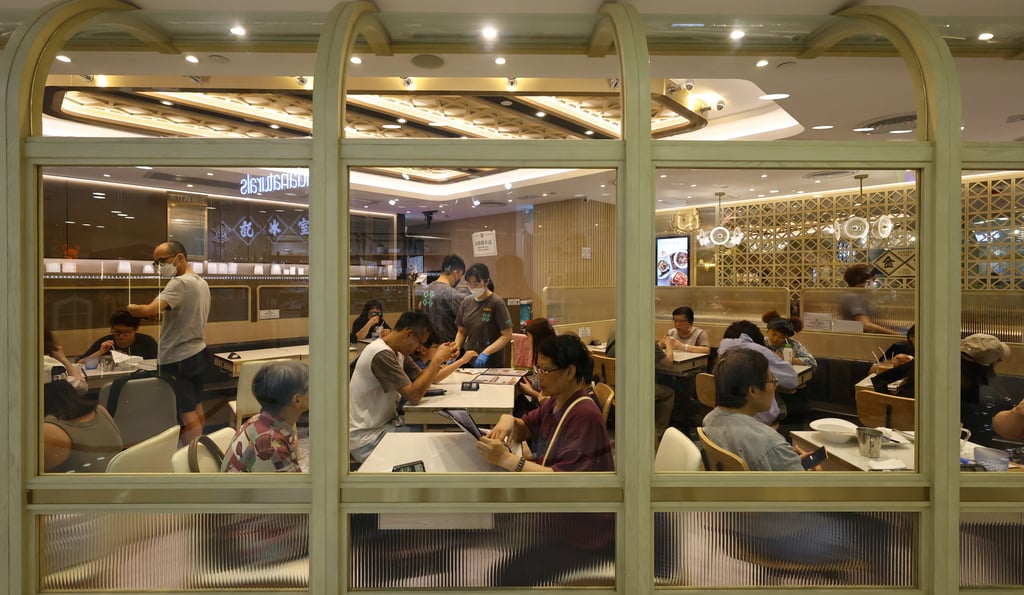 The catering business in Hong Kong is expected to continue to improve. Photo: Dickson Lee The catering business in Hong Kong is expected to continue to improve. Photo: Dickson Lee