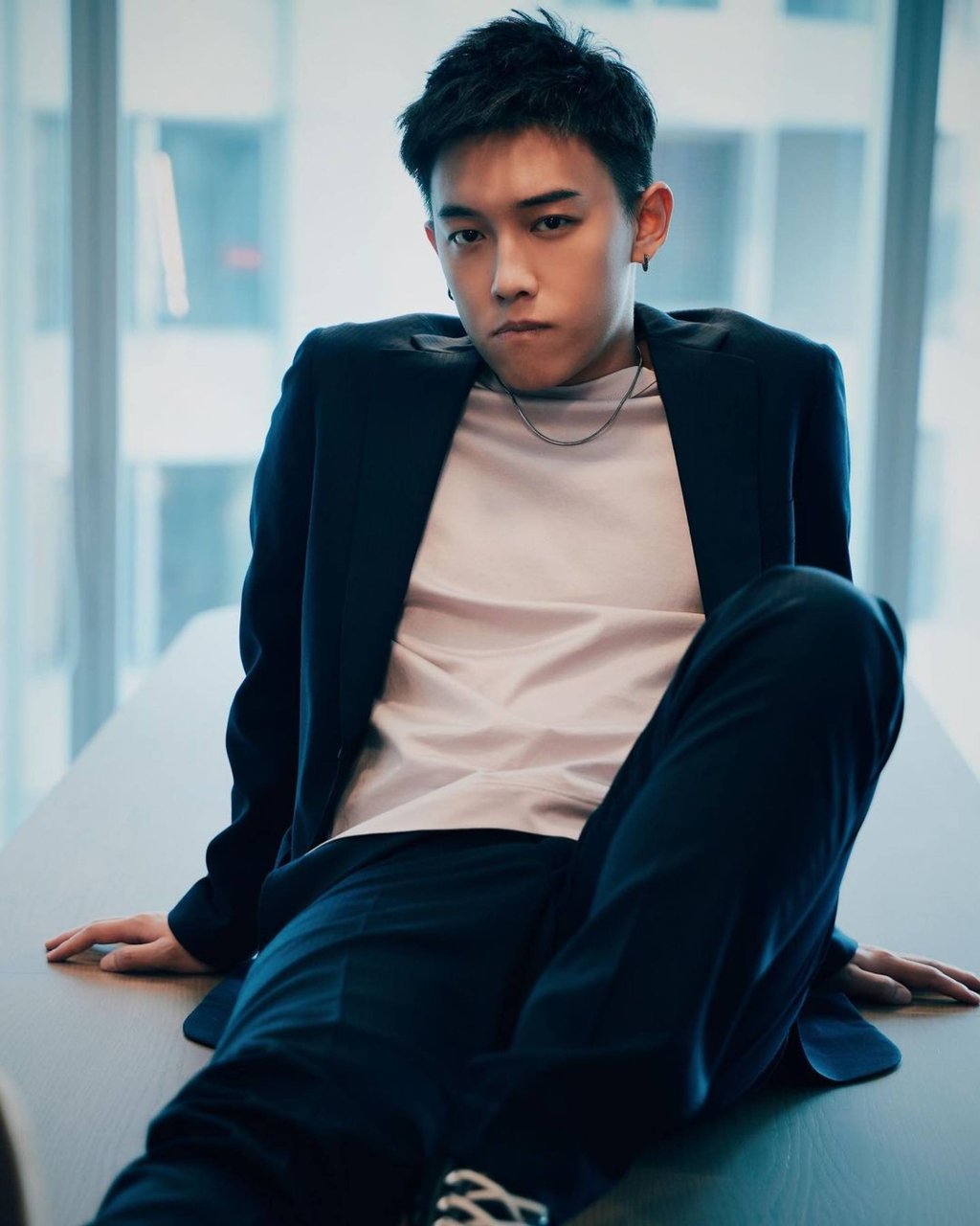 MC Cheung posing in Uniqlo’s spring/summer 2021 collection by Jil Sander in March 2021. Photo: @mcheung1201/Instagram