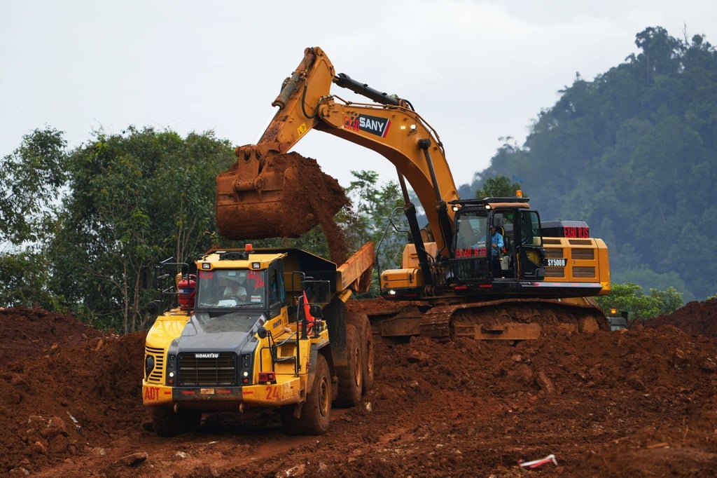 Excavators in a pit at a nickel mine in Central Sulawesi, Indonesia. Photo: Bloomberg