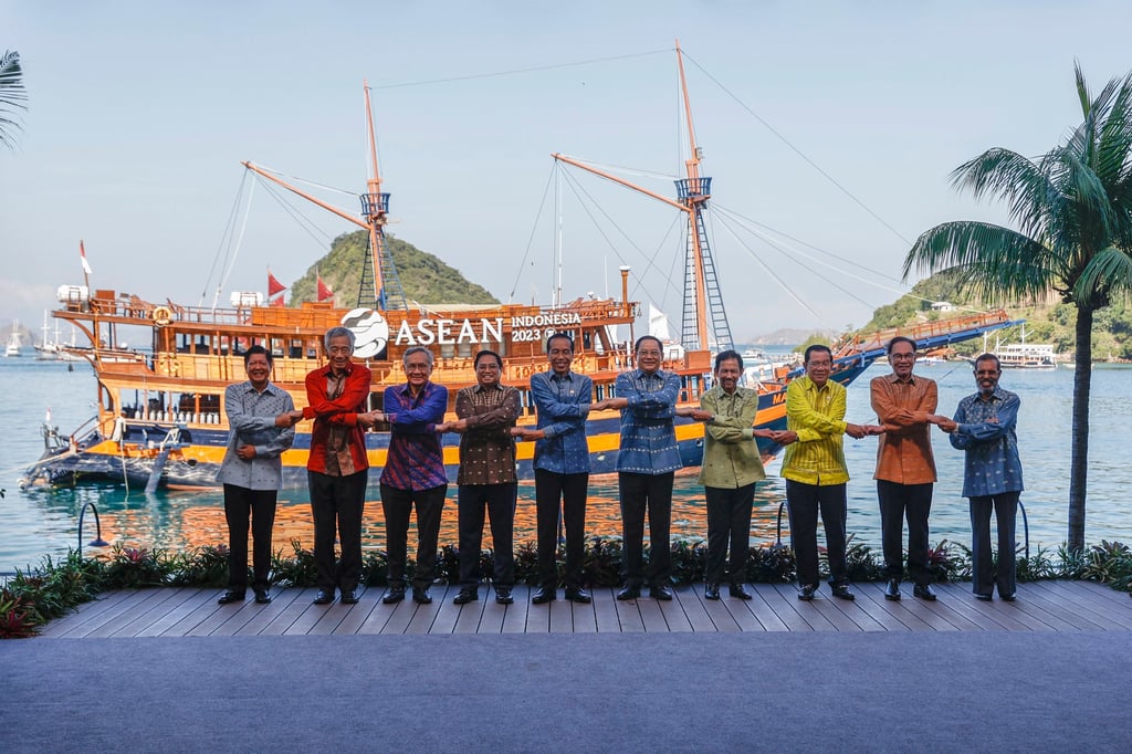 Philippine President Ferdinand Marcos Jnr (left) and Vietnam’s Prime Minister Pham Minh Chinh (fourth from left) with other Asean leaders at a summit in Indonesia in May. Photo: AP