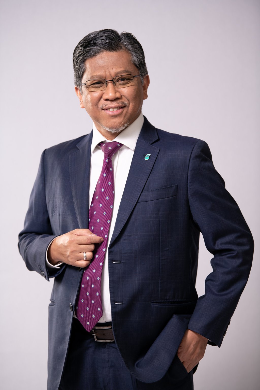 Bacho says that Asia has what it takes to become a hub for talent, innovation, low-carbon investments and clean energy technology. Bacho says that Asia has what it takes to become a hub for talent, innovation, low-carbon investments and clean energy technology.