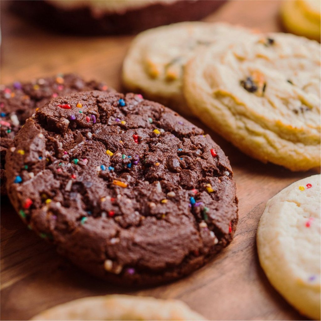 Hong Kong social club Carlyle & Co. played the nostalgia card recently by offering Milk Bar cookies to its members. Hong Kong social club Carlyle & Co. played the nostalgia card recently by offering Milk Bar cookies to its members.