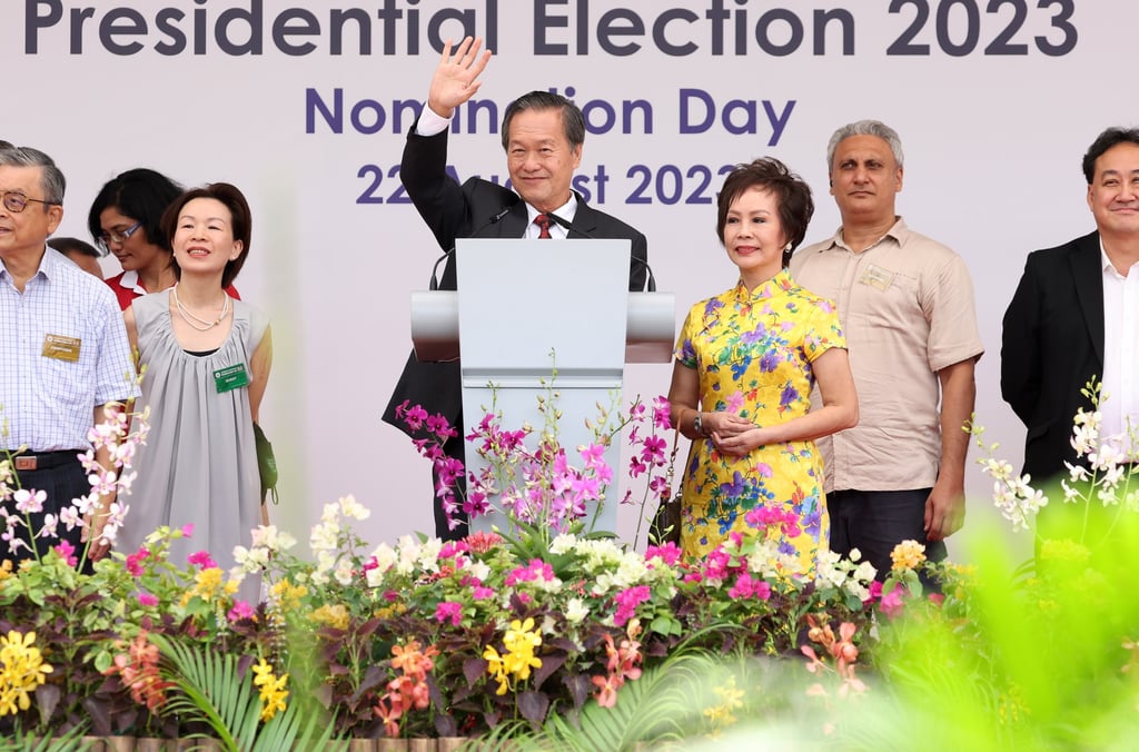 Tan Kin Lian (centre) could yet prove to be the dark horse in Singapore’s presidential election on Friday, analysts say. Photo: EPA-EFE Tan Kin Lian (centre) could yet prove to be the dark horse in Singapore’s presidential election on Friday, analysts say. Photo: EPA-EFE