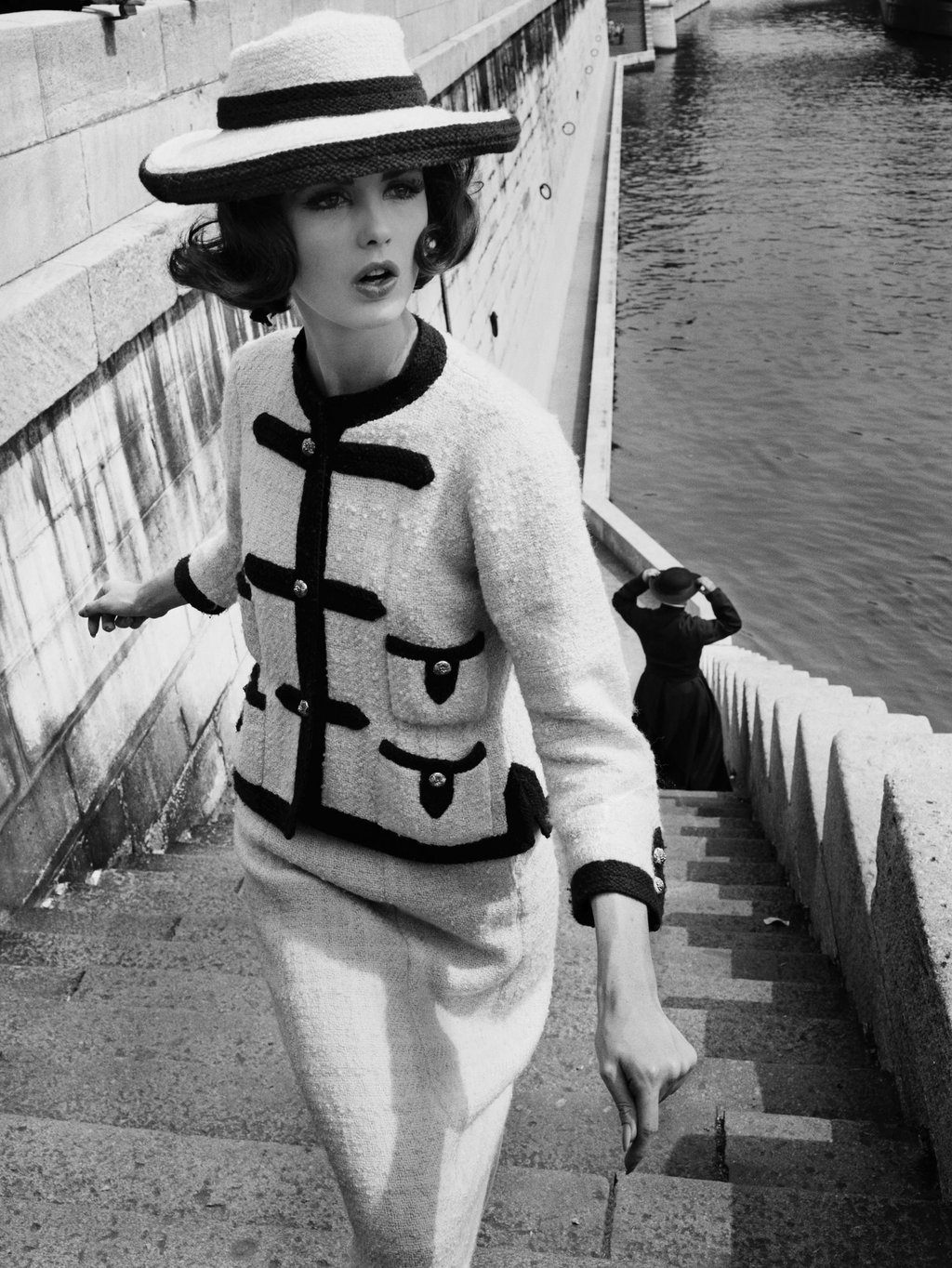 Coco chanel classic 2025