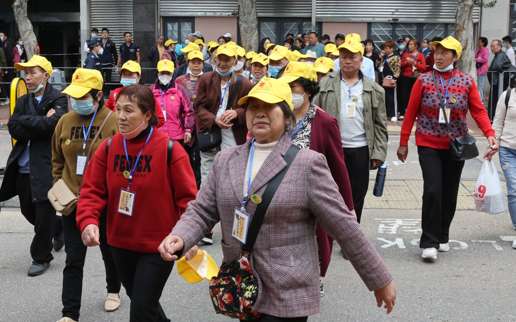 The number of mainland Chinese tourists to Hong Kong stood at 10 million in the first half. Photo: Edmond So The number of mainland Chinese tourists to Hong Kong stood at 10 million in the first half. Photo: Edmond So