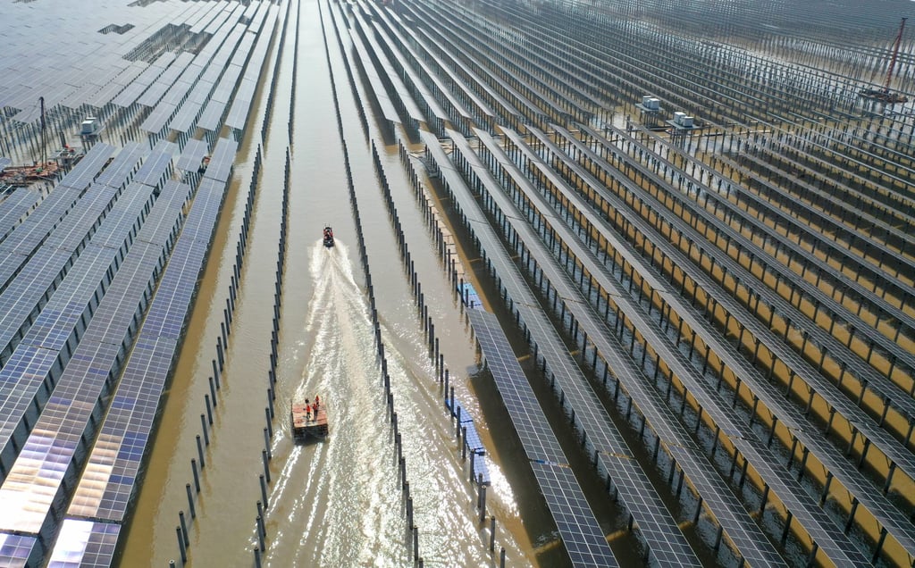 The construction site of a solar energy project is seen in Taizhou city, Zhejiang province, on August 17. At the end of July, the installed capacity of clean energy in Zhejiang had reached 57.51 million KW, surpassing that of coal power units for the first time. Photo: Xinhua