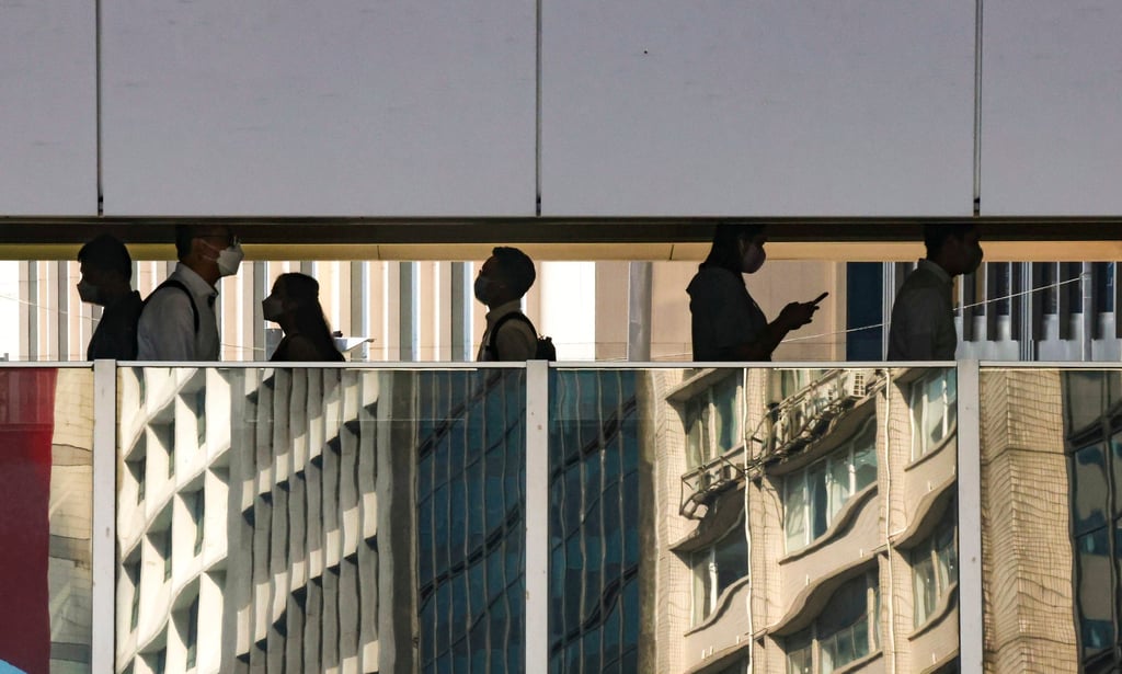 People going to work in Central. Photo: Jonathan Wong