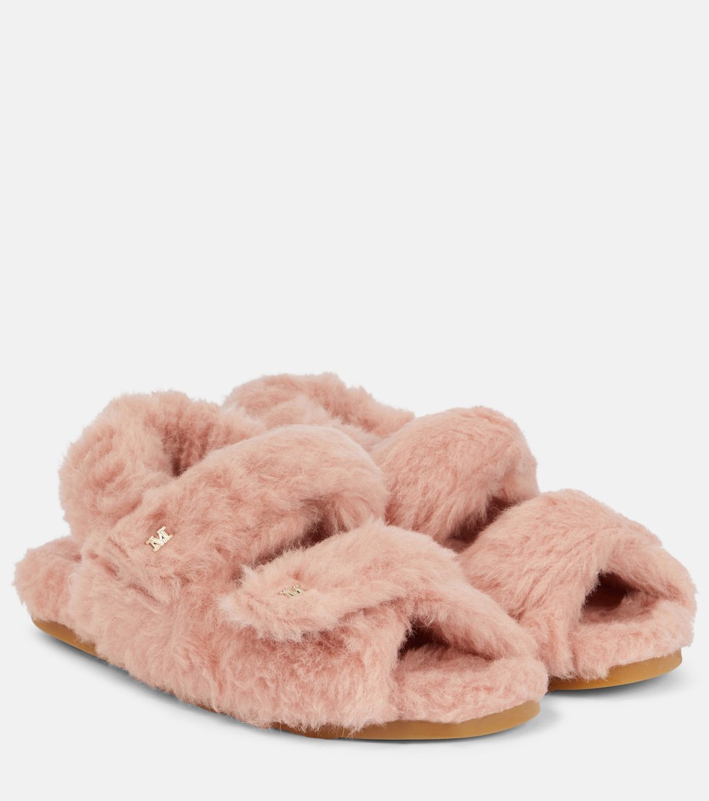 Fluffy sandals outlet