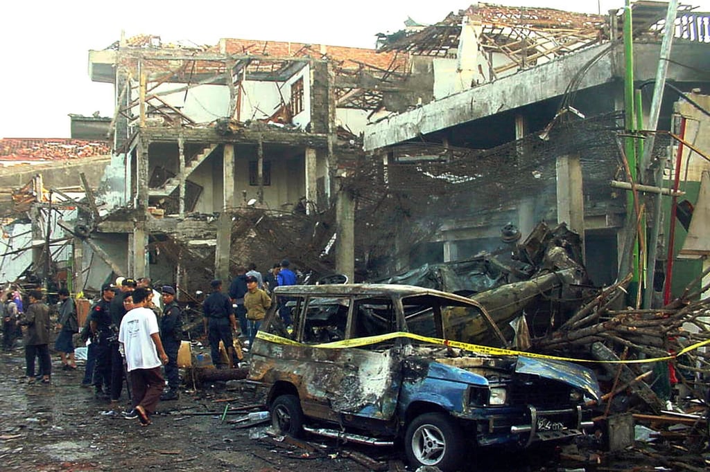 A nightclub destroyed by a bomb blast in Kuta, Bali on October 13, 2002. Photo: AP