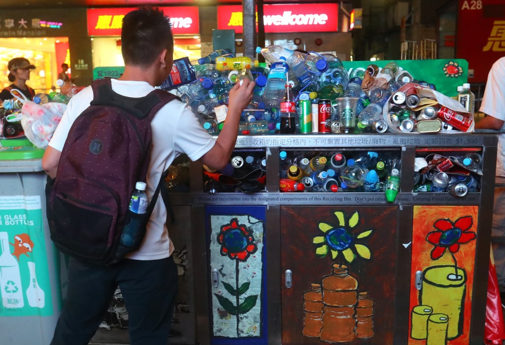 An overflowing recycling bin in Wan Chai on June 9, 2019. Efforts to curb plastic pollution and encourage more recycling in Hong Kong have met with mixed success. Photo: Edmond So An overflowing recycling bin in Wan Chai on June 9, 2019. Efforts to curb plastic pollution and encourage more recycling in Hong Kong have met with mixed success. Photo: Edmond So