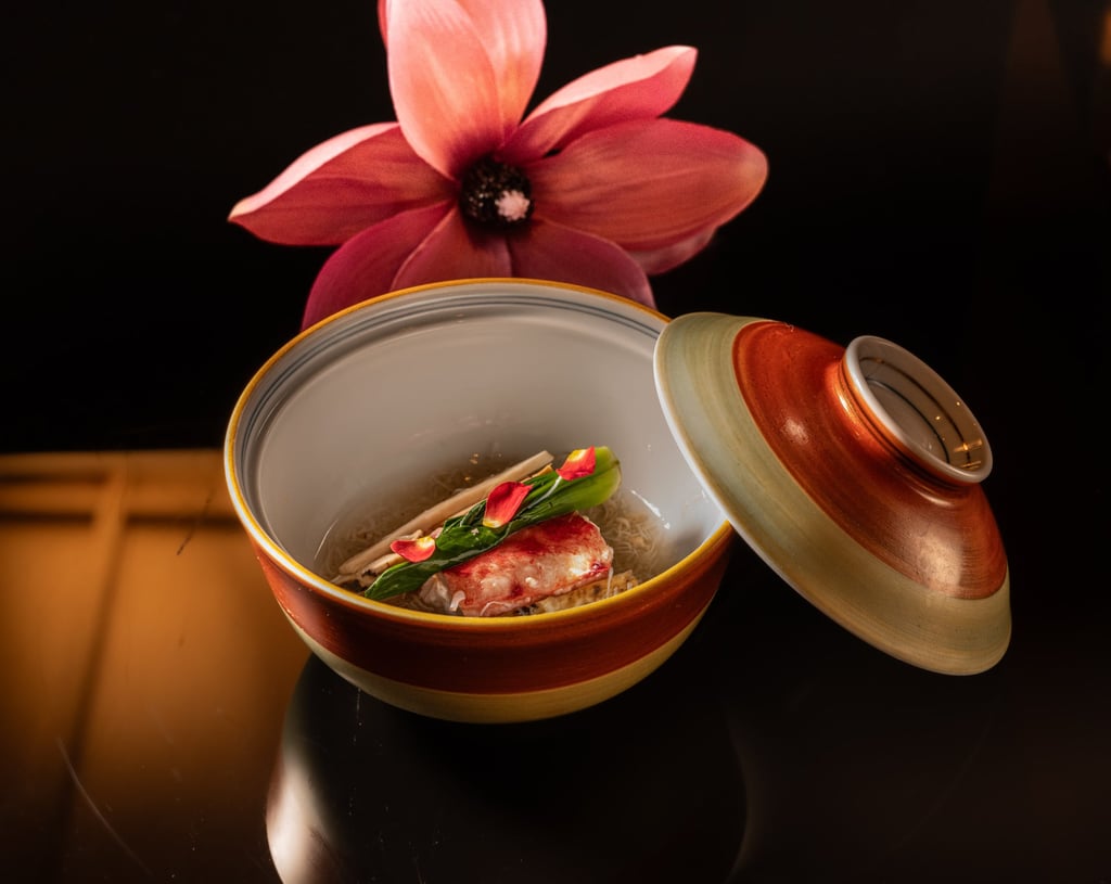 Takiawase: steamed Matsuba crab nimono