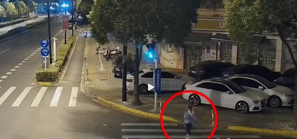 The boy ran away from home in the middle of the night and left a note saying he wanted to experience the hardship of the outside world but for three days only. Photo: Weibo