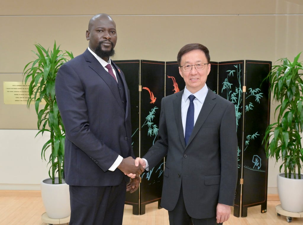 Guinea’s military leader Mamady Doumbouya meeting with Chinese Vice-President Han Zheng on the sidelines of the UN General Assembly in New York. Photo: Xinhua Guinea’s military leader Mamady Doumbouya meeting with Chinese Vice-President Han Zheng on the sidelines of the UN General Assembly in New York. Photo: Xinhua