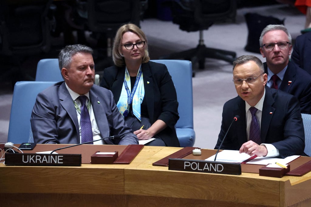 Poland’s President Andrzej Duda speaks next to Ukraine’s Ambassador to the United Nations Sergіy Kyslytsya during a ministerial level meeting of the UN Security Council in New York on Wednesday. Photo: Reuters Poland’s President Andrzej Duda speaks next to Ukraine’s Ambassador to the United Nations Sergіy Kyslytsya during a ministerial level meeting of the UN Security Council in New York on Wednesday. Photo: Reuters