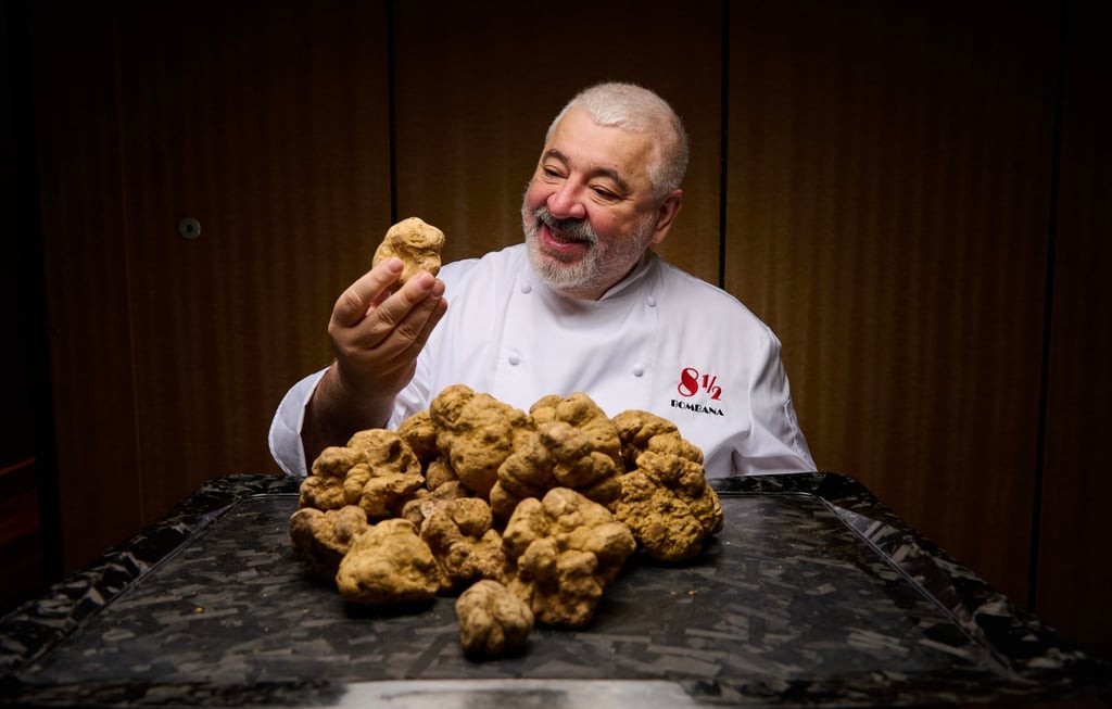Chef Umberto Bombana with white truffles. Photo: 8 1/2 Otto E Mezzo Bombana Chef Umberto Bombana with white truffles. Photo: 8 1/2 Otto E Mezzo Bombana