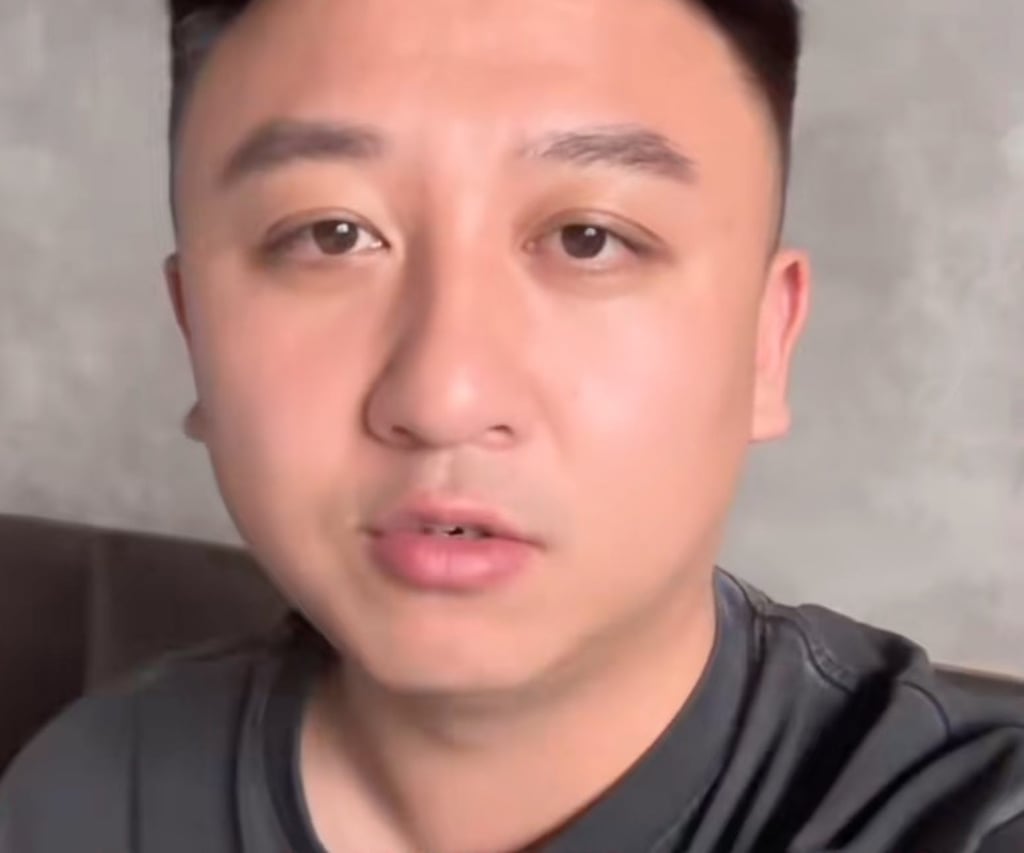 The owner of the car, above, said staff at a Lamborghini dealership told him it would cost US$25,000 to fix his vehicle. Photo: Douyin The owner of the car, above, said staff at a Lamborghini dealership told him it would cost US$25,000 to fix his vehicle. Photo: Douyin