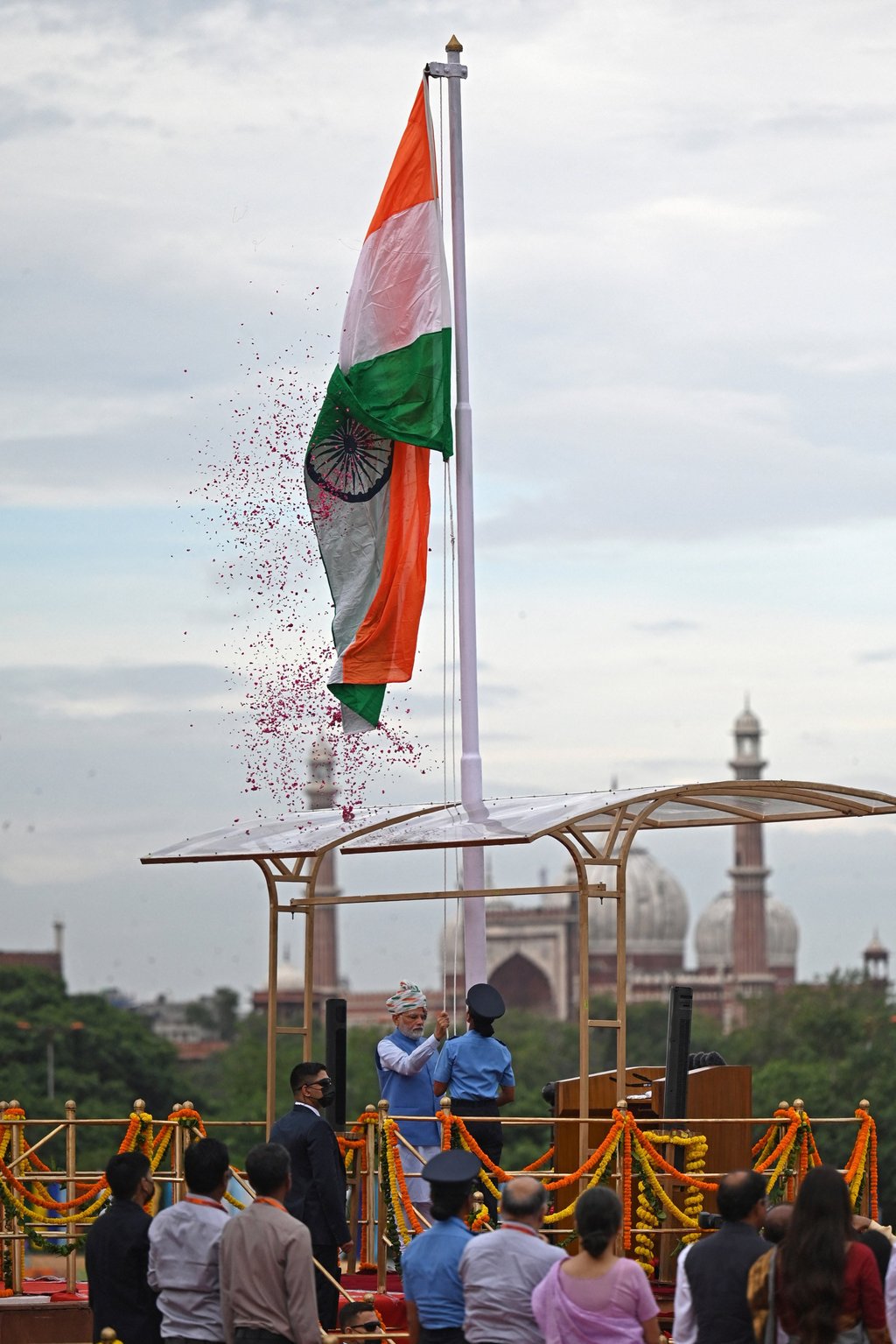Indian Prime Minister Narendra Modi unfurls the national flag to mark the country’s Independence Day in New Delhi on August 15, 2022. Photo: AFP Indian Prime Minister Narendra Modi unfurls the national flag to mark the country’s Independence Day in New Delhi on August 15, 2022. Photo: AFP