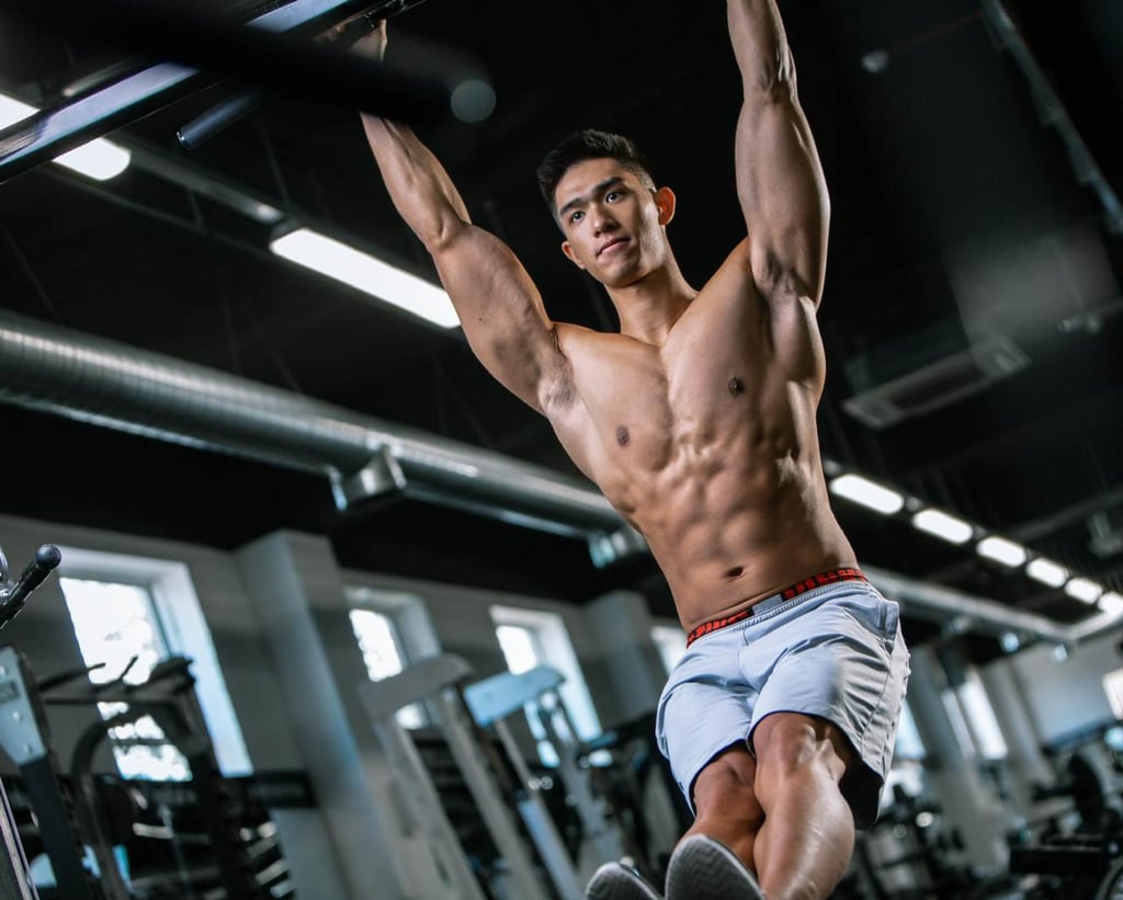 After discovering a passion for fitness in high school and getting inspired by his personal trainer during university, Lynus Woo became a personal trainer himself. Photo: Lynus Woo