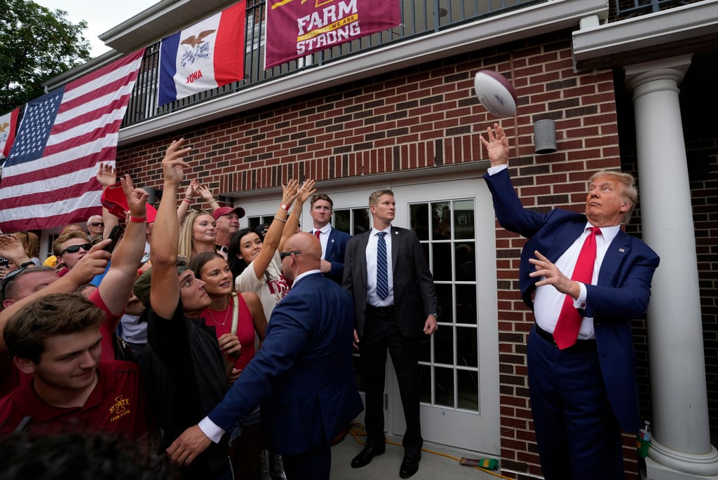 Polls show Joe Biden running neck and neck with Donald Trump in a hypothetical 2024 rematch. Photo: AP Polls show Joe Biden running neck and neck with Donald Trump in a hypothetical 2024 rematch. Photo: AP
