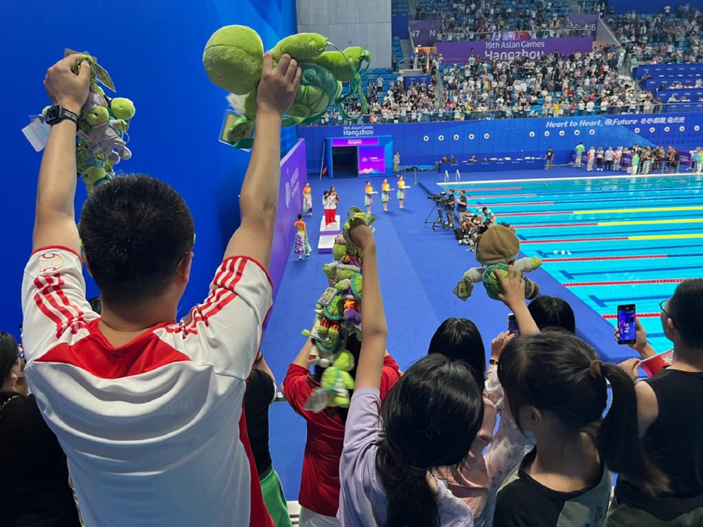 Asian Games 2023: Chinese fans love ‘adorable’ teen diver Quan Hongchan ...