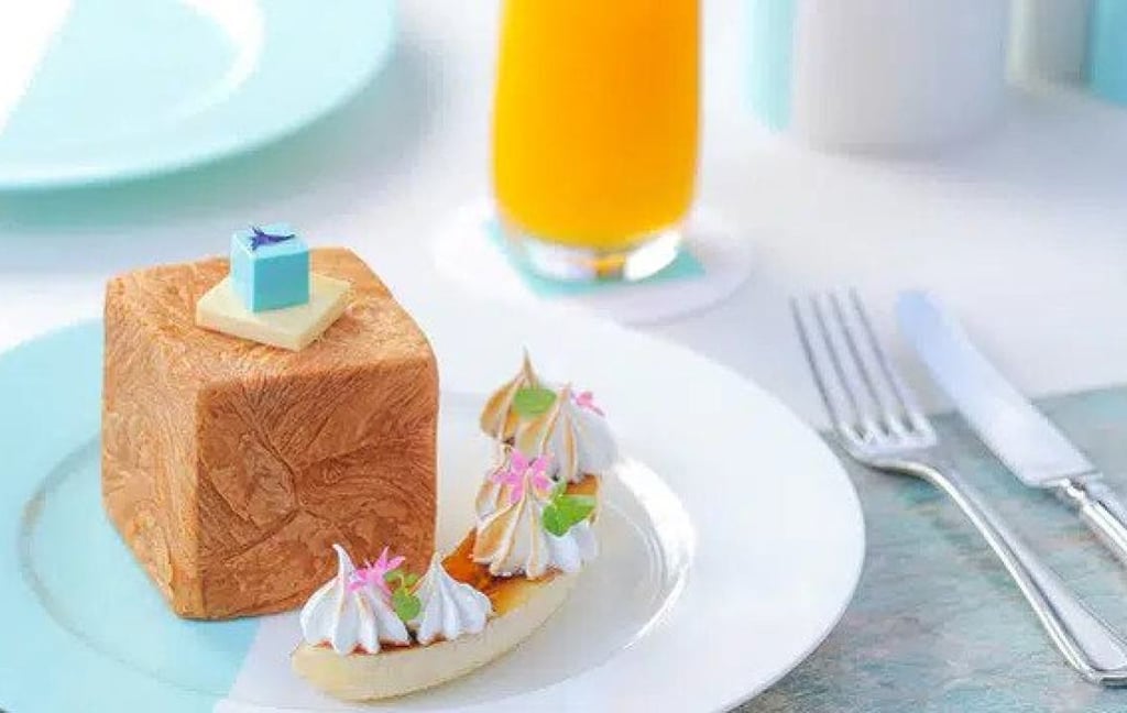The Tiffany Blue Box Café serves butter on toast. Photo: Chope