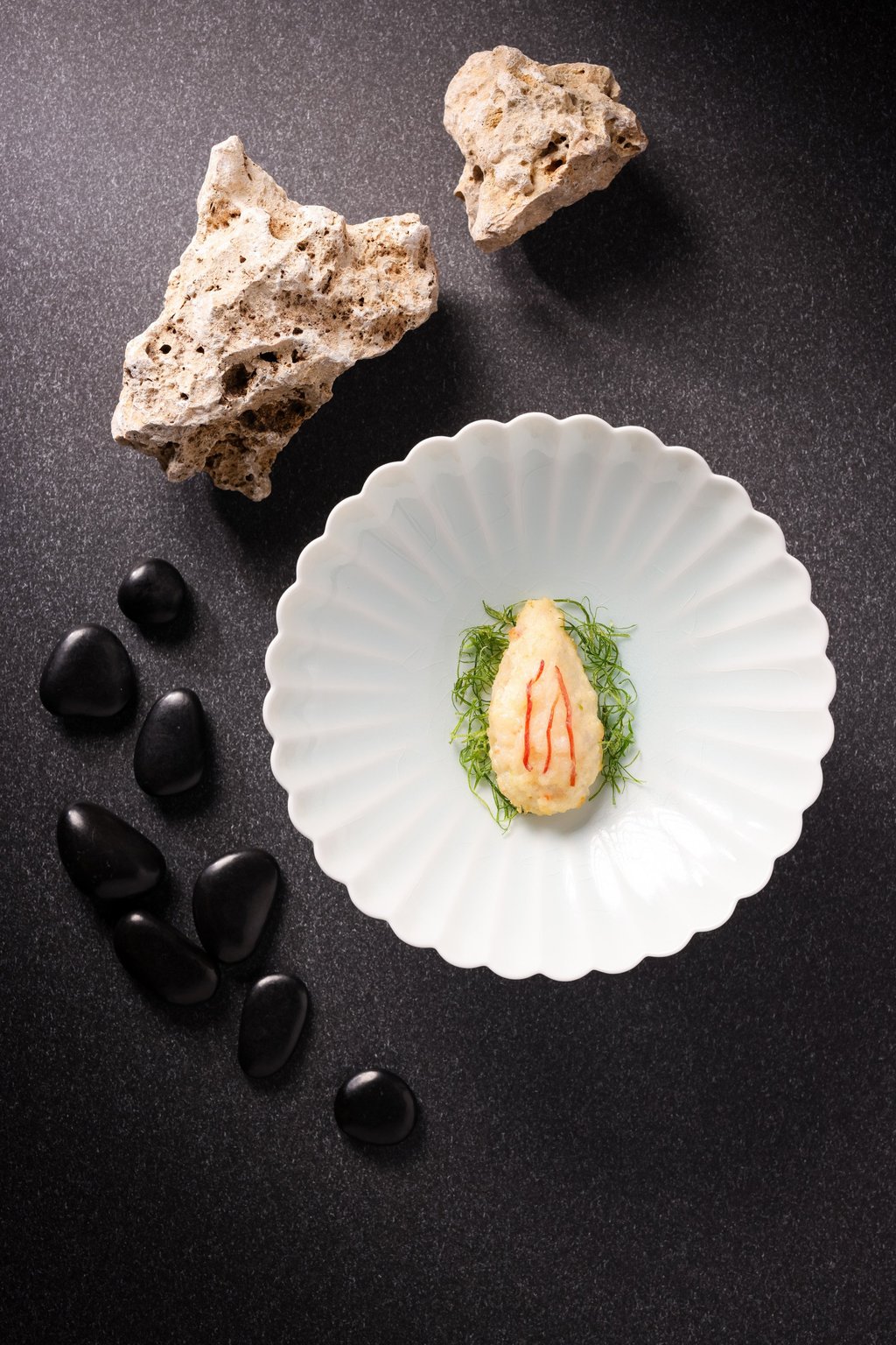 Crispy bean curd with bird’s nest