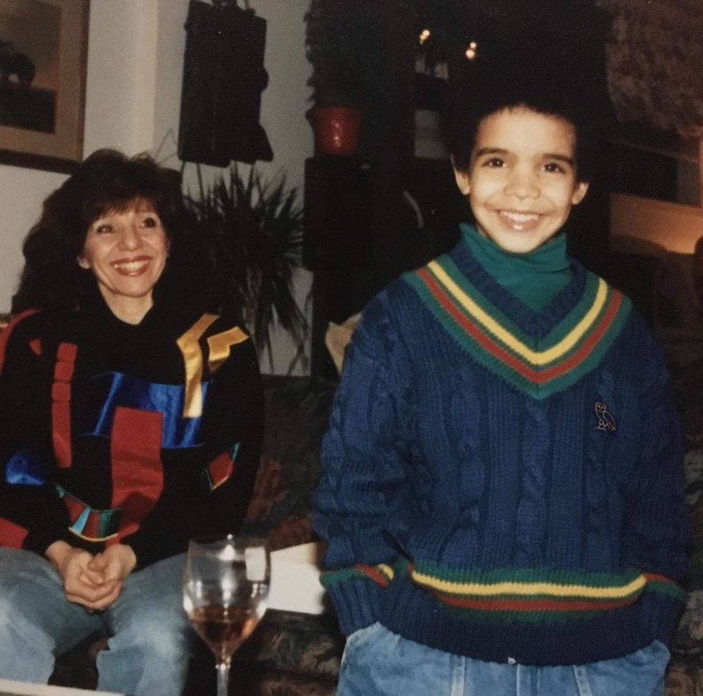 Drake (right) and his mum Sandra Graham lived in Toronto, Canada. Photo: @champagnepapi/Instagram