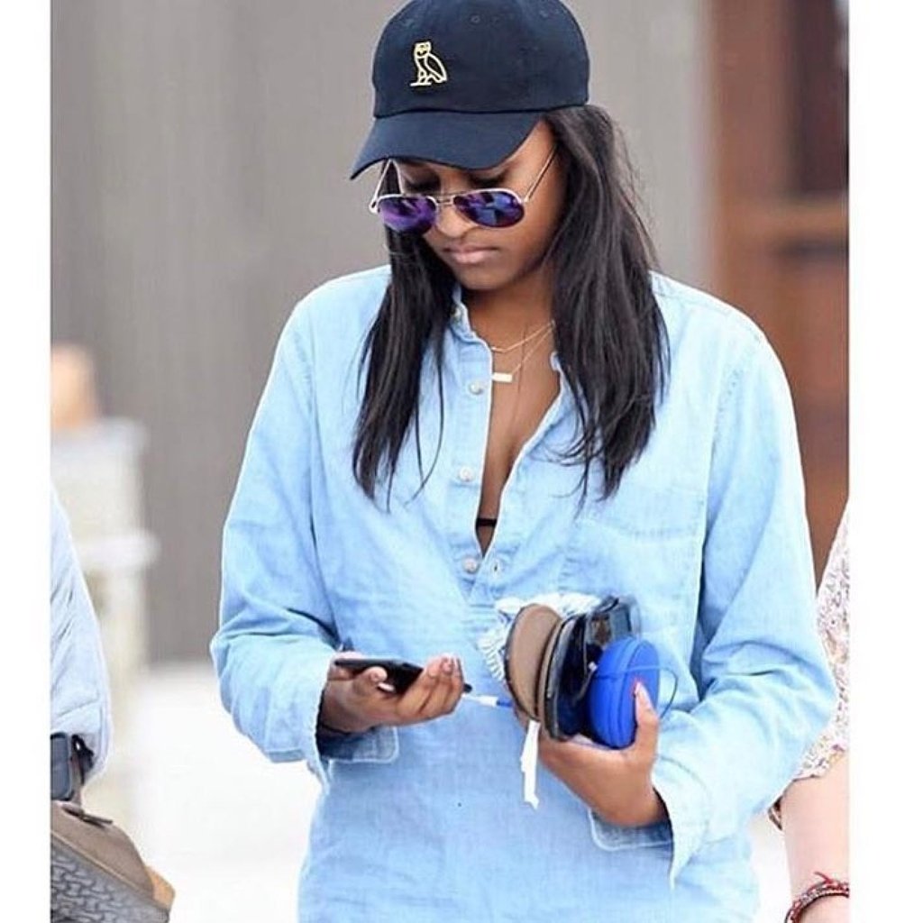 Drake posted a photo of Sasha Obama captioned “style popper”. Photo: @champagnepapi/Instagram
