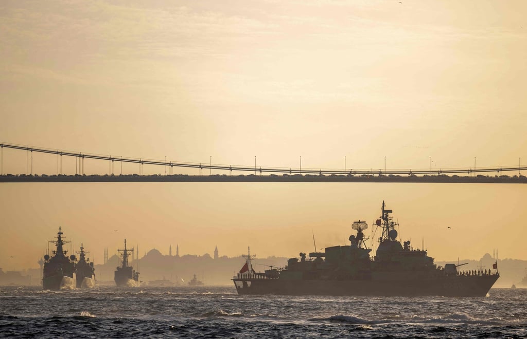 Navy ships pass through the Bosphorus. Photo: AFP Navy ships pass through the Bosphorus. Photo: AFP