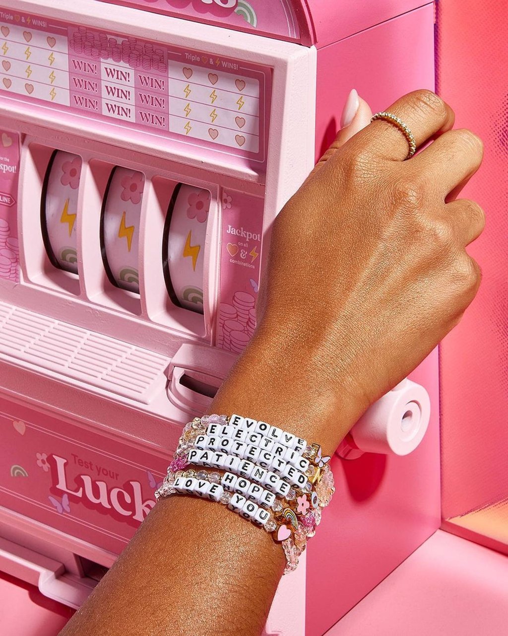 How to make yourself the Taylor Swift of your friendship circle tap feelings of nostalgia with personalised bracelets just ask Swifty s besties NSync s Lance Bass and Sophie Turner South China