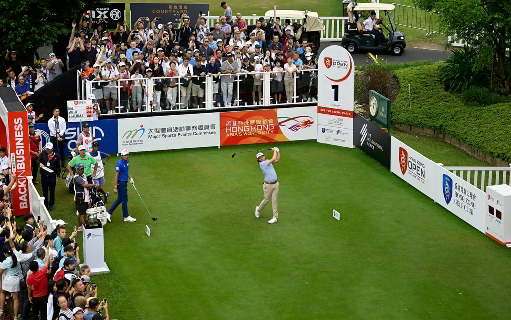 Cameron Smith tees off at the start of his third round at Hong Kong Golf Club. Photo: Asian Tour Cameron Smith tees off at the start of his third round at Hong Kong Golf Club. Photo: Asian Tour