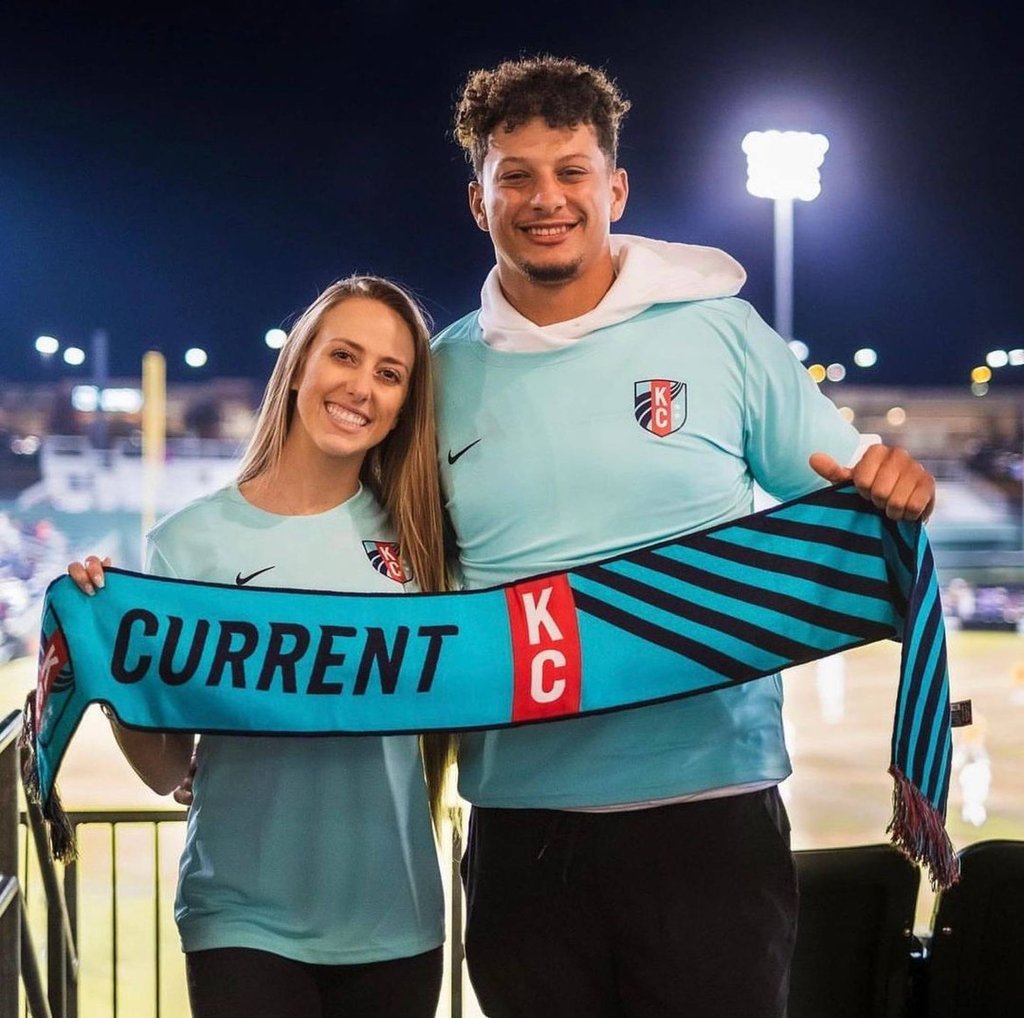 Patrick Mahomes and his wife Brittany show off a Kansas City Current banner; they are both part of the ownership team. Photo: @patrickmahomes/Instagram