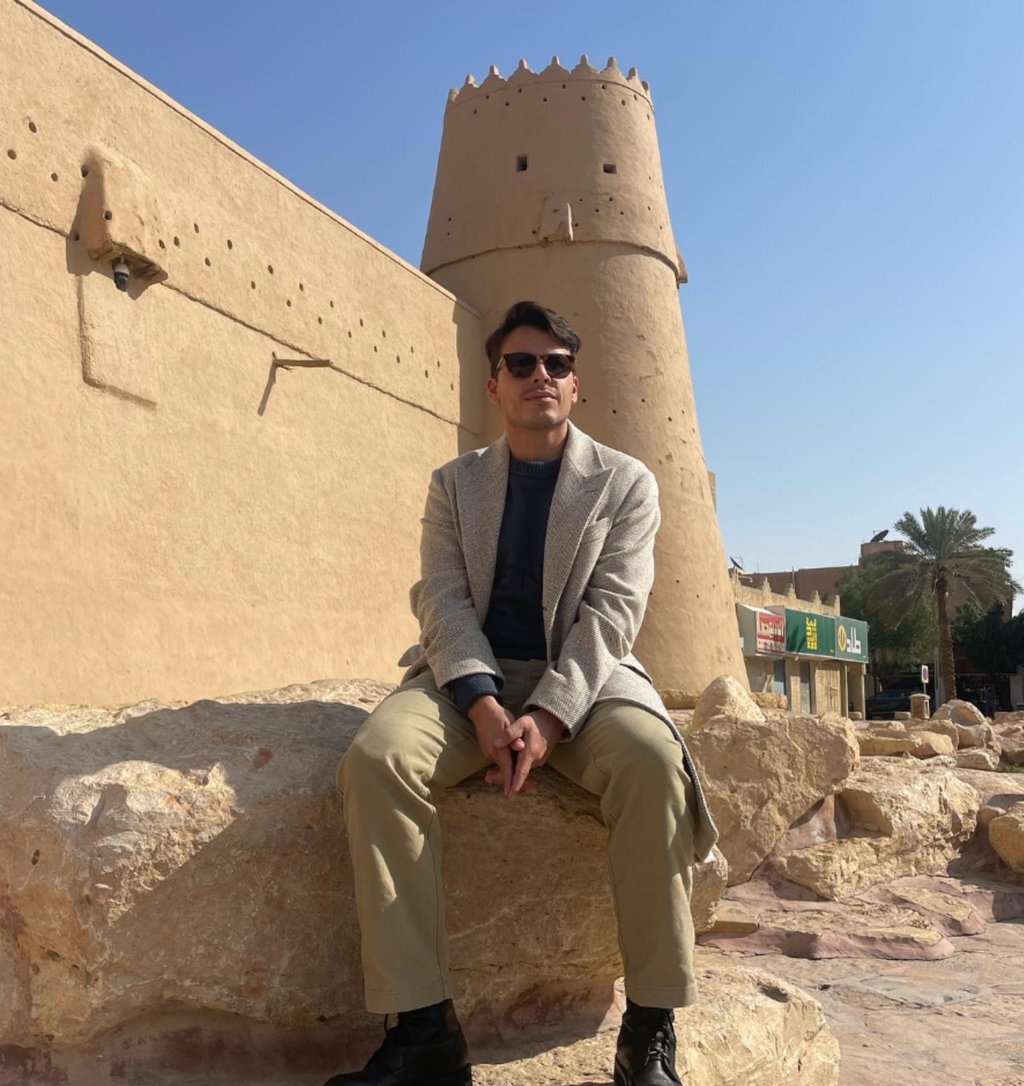 Manolo Gonzalez Vergara on holiday. Photo: @manologonzalezvergara/Instagram
