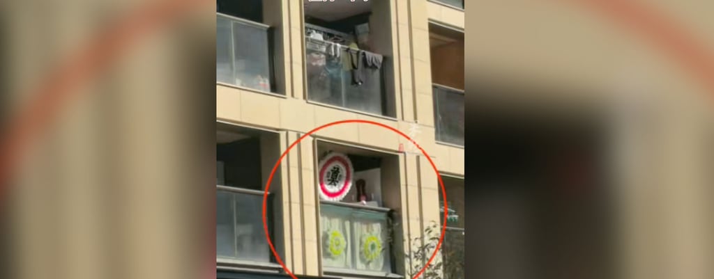 The conflict began two years ago when the neighbour complained about the shop’s refrigerator noise. Photo: Douyin The conflict began two years ago when the neighbour complained about the shop’s refrigerator noise. Photo: Douyin