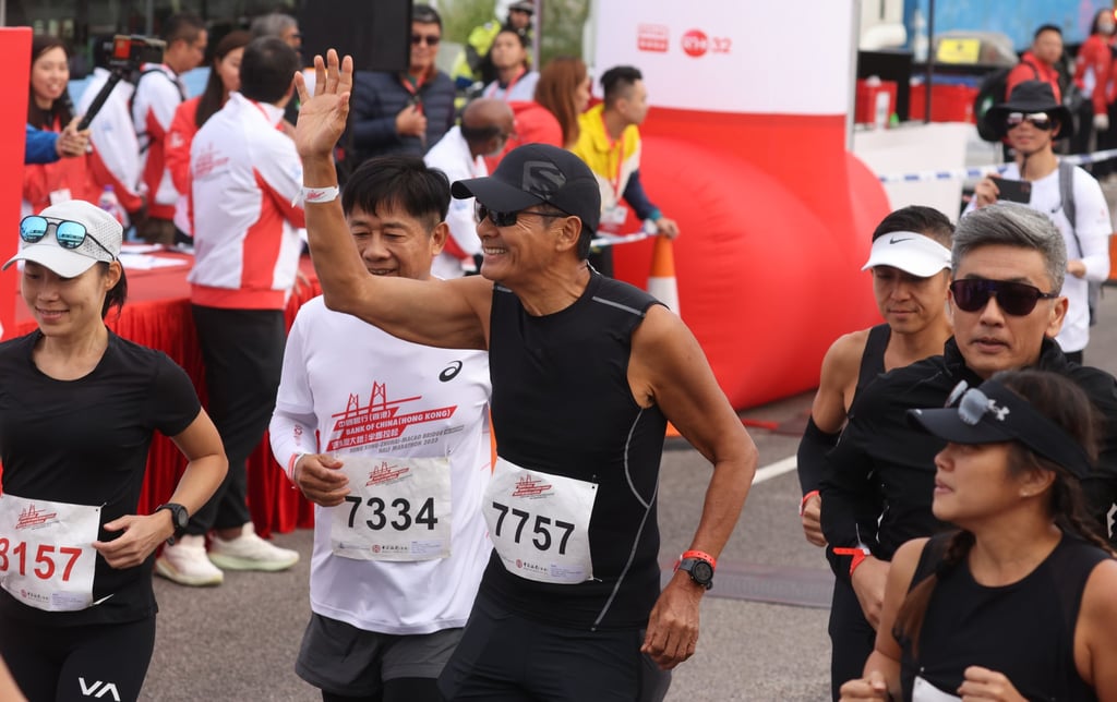 Actor Chow Yun-fat, 67, took part in the Hong Kong-Zhuhai-Macau Bridge Half Marathon on Sunday. Photo: SCMP / Yik Yeung-man Actor Chow Yun-fat, 67, took part in the Hong Kong-Zhuhai-Macau Bridge Half Marathon on Sunday. Photo: SCMP / Yik Yeung-man
