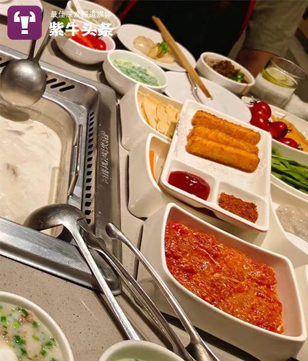 The woman is not only addicted to the restaurant chain’s food, she loves its warm and considerate service. Photo: The Paper