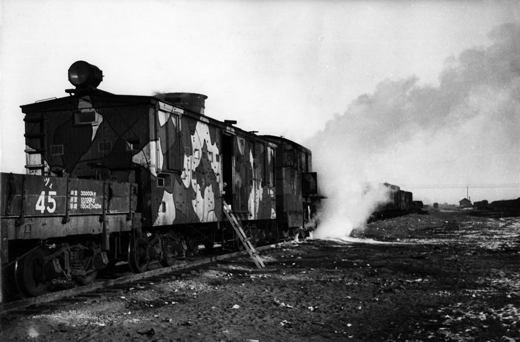 How foreign powers that owned China's railways influenced